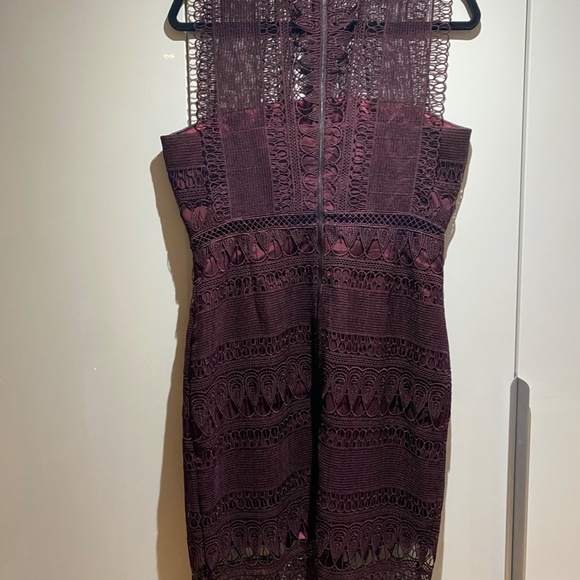 Bardot Lace Dress - Picture 5 of 9